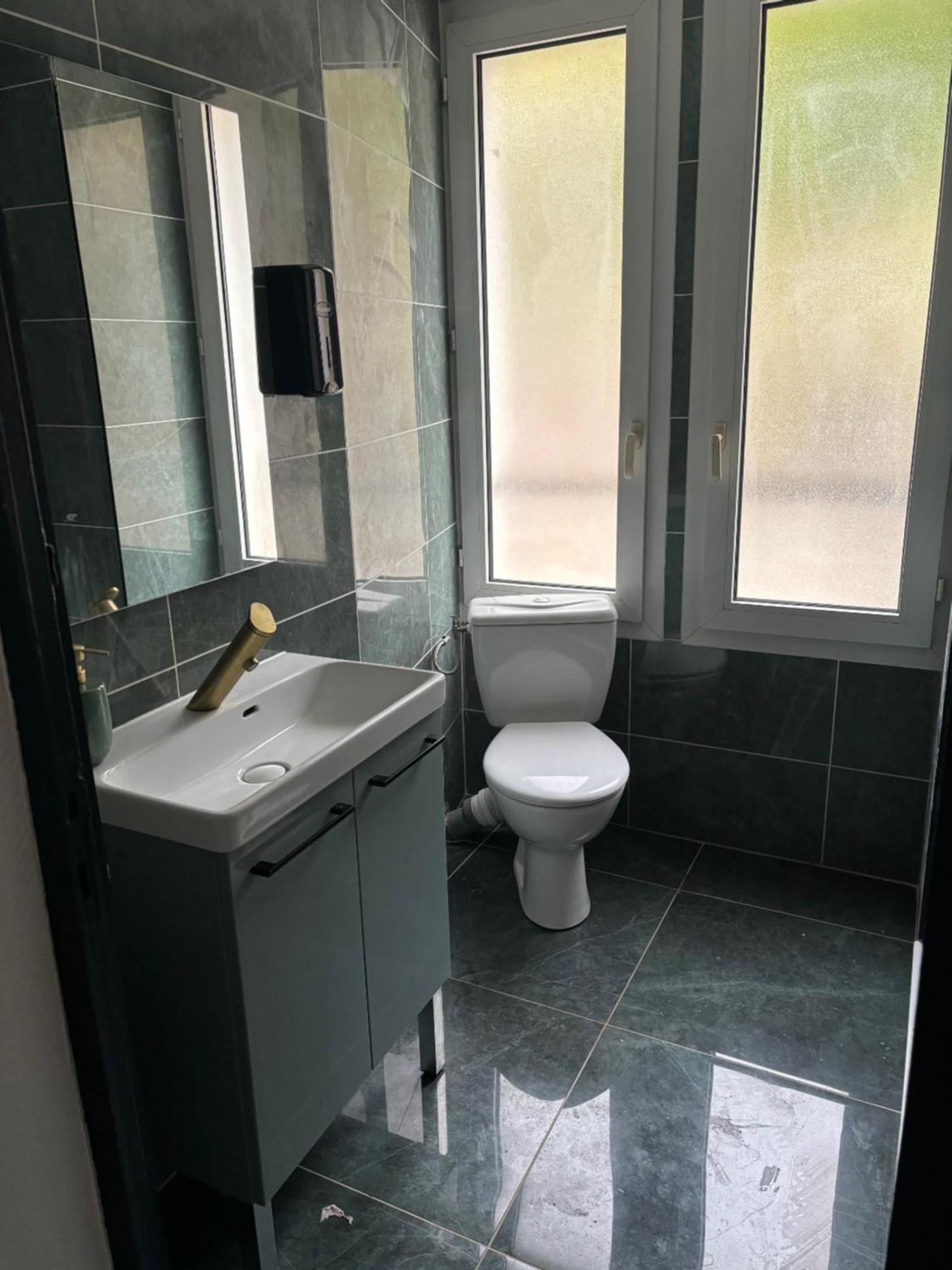 Hotel De La Gare-Les Floralies Poitiers Ngoại thất bức ảnh